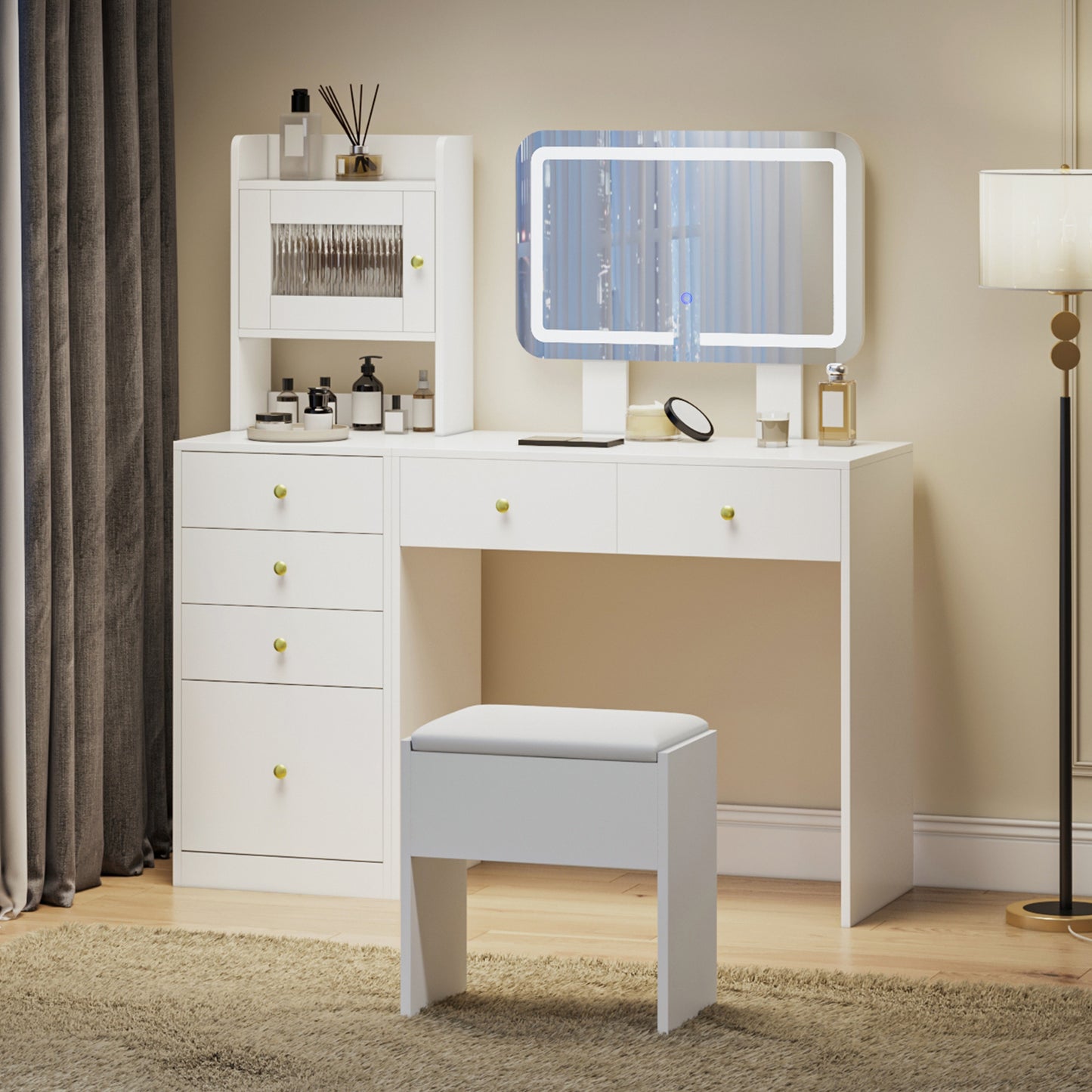 Dressing Table with Rectangle Mirror